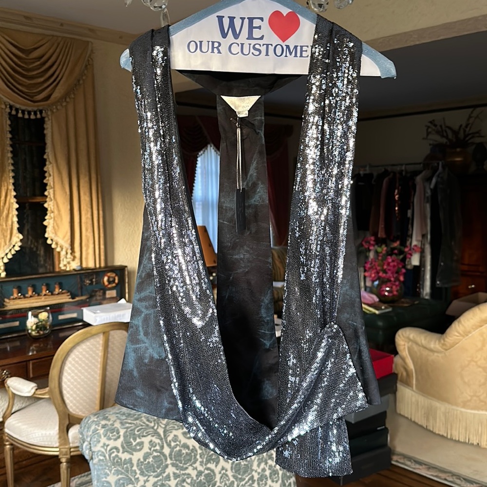 Very cool sequin vest size med NWT